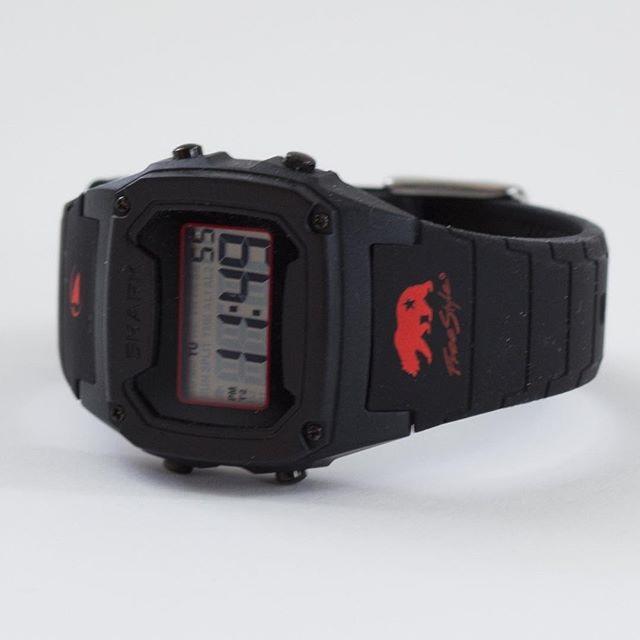 Freestyle（フリースタイル） 腕時計 シャーク クラシック シリコン