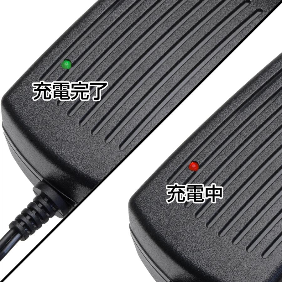DC12V 専用充電器（インジケーター有りタイプ） STRAIGHT/17-0902