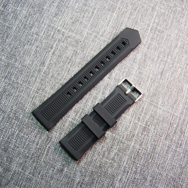Tag Heuer タグホイヤー 互換品 ラバーバンド FORMULA 1 用 22mm Tag Heuer タグホイヤー 互換品 ラバーバンド FORMULA 1 用 22mm