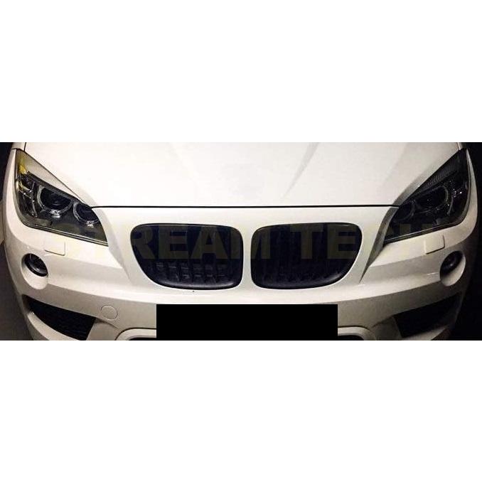 BMW E84 X1用 ブラック キドニーグリル センターグリル フロントグリル ラジエターグリル バンパーグリル ブラックグリル パフォーマンス Xシリーズ 人気商品 |  | 01