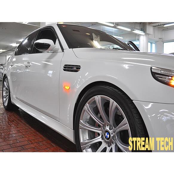 BMW E60 E61 5シリーズ M5タイプ サイドダクト 2種類有 シャークダクト フェンダーダクト サイドグリル 520 523 525 528 530 535 540 545 550 人気商品 |  | 04