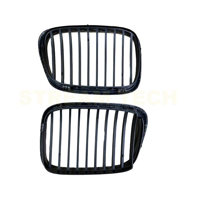 BMW E39 5シリーズ用 リアルカーボン キドニーグリル フロントグリル センターグリル ラジエターグリル バンパーグリル カーボングリル 綾織カーボン 人気商品 |  | 06