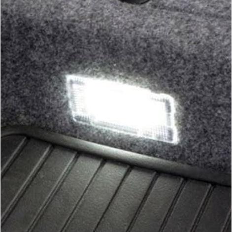BMW 汎用 18連 SMD LED トランクライト ラゲッチボックス ランプ ライト E36 E46 E90 E91 E92 E93 LCI E38 E65 E66 F01 F02 E39 E60 E61 E60 LCI 人気商品 |  | 02