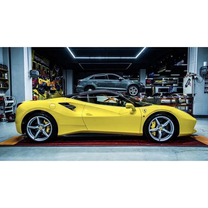 Ferrari フェラーリ 488 GTB用 ドライカーボン サイドステップ サイド