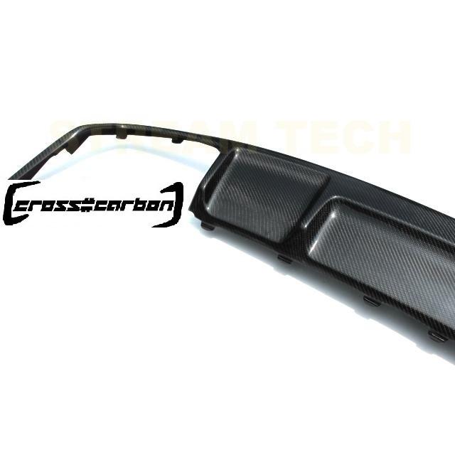 BENZ メルセデス ベンツ W218 C218 CLS63 AMG 前期用 カーボン リアディフューザー リアアンダースポイラー リアリップ バンパーリップ 綾織カーボン CLS 人気 |  | 04