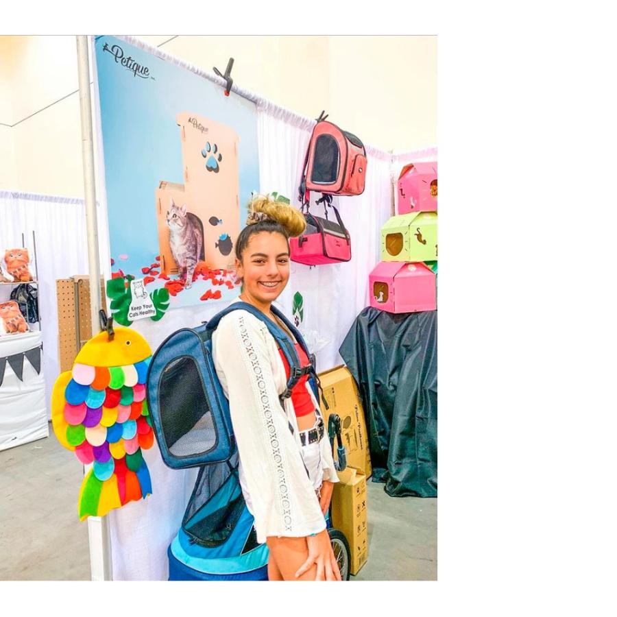 Petique ペティーク バックパッカー ペットキャリー キャリーバッグ ペットリュック バックパック リュックサック 折り畳み 犬 猫 小動物 旅行 米ブランド |  | 07