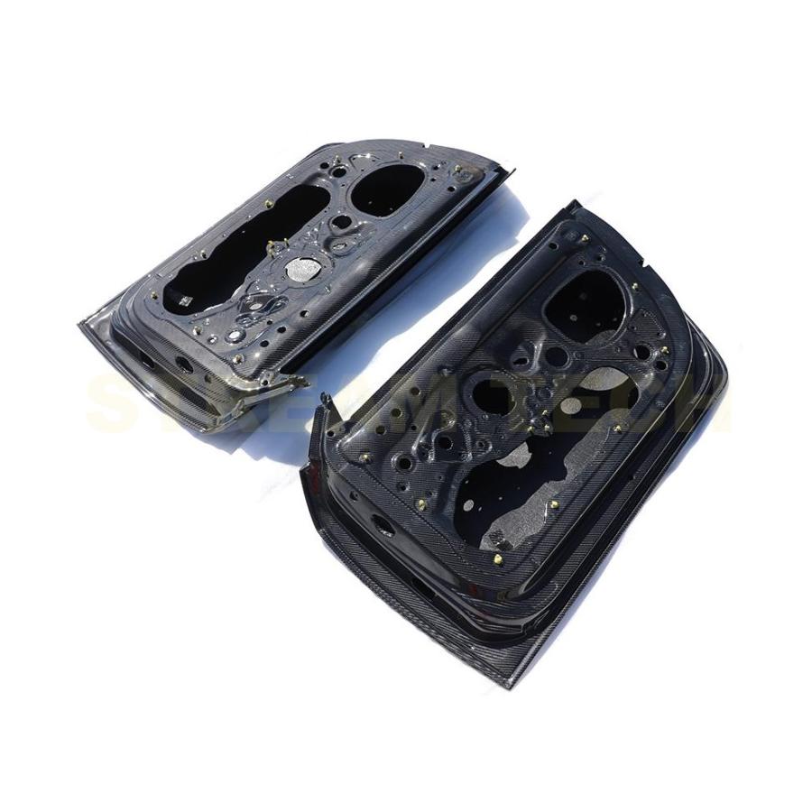 AUDI アウディ 8S TT TTS TTRS用 OEM仕様 ドライカーボン ドアパネル