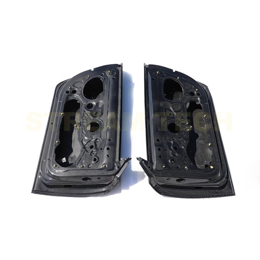 AUDI アウディ 8S TT TTS TTRS用 OEM仕様 ドライカーボン ドアパネル