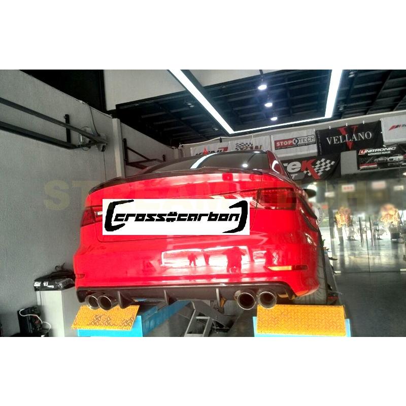 AUDI アウディ 8V A3 Sライン S3 セダン用 カーボン リアディフューザー 左右4本出し リアアンダースポイラー リアバンパーリップ リアリップ 綾織カーボン 人気 |  | 01