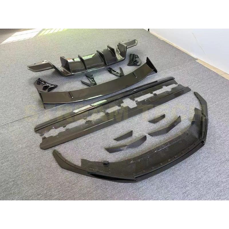 ウンデッドスポーク AUDI アウディ 4S R8 クーペ用 パフォーマンスタイプ ドライカーボン