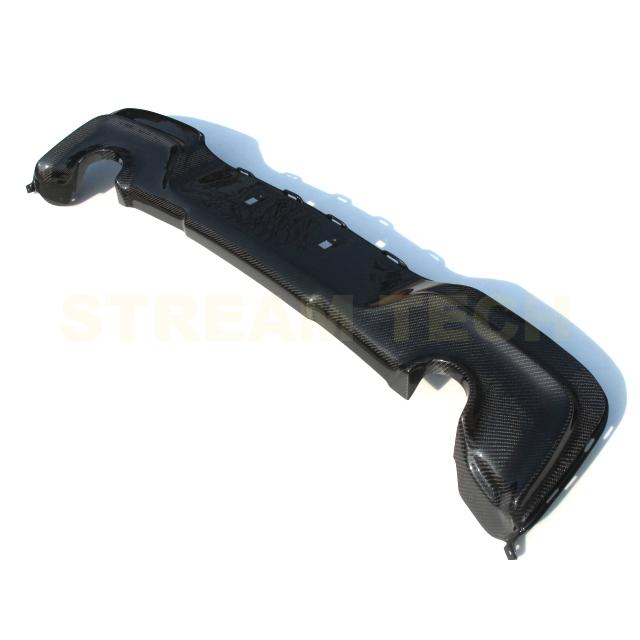 BMW F20 1シリーズ 116 120 Mスポーツ 前期用 カーボン リアディフューザー 左右2本出し リアアンダースポイラー リアリップ バンパーリップ 綾織カーボン |  | 02