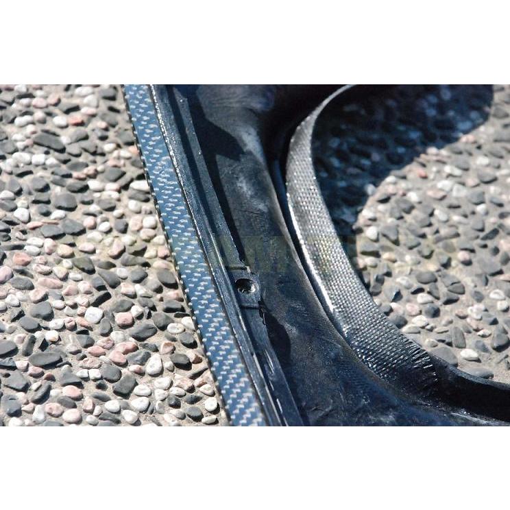 BMW E60 E61 5シリーズ Mスポーツ用 カーボン リアディフューザー 左2本出し リアアンダースポイラー リアリップ リアアンダーリップ 綾織カーボン 人気商品 |  | 02