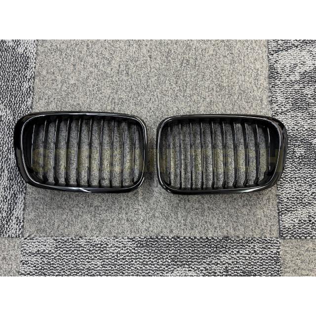 BMW E46 3シリーズ 前期 セダン ワゴン用 艶有ブラック キドニーグリル センターグリル フロントグリル ラジエターグリル バンパーグリル 人気商品 |  | 06