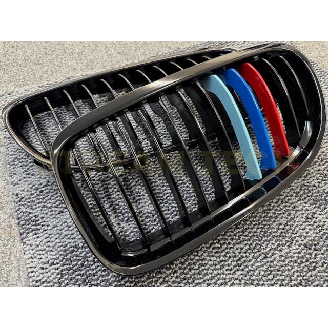 BMW E90 E91 3シリーズ 後期 LCI用 トリプルカラー キドニーグリル フロントグリル センターグリル ラジエターグリル バンパーグリル Mカラー 艶黒 人気商品 |  | 10