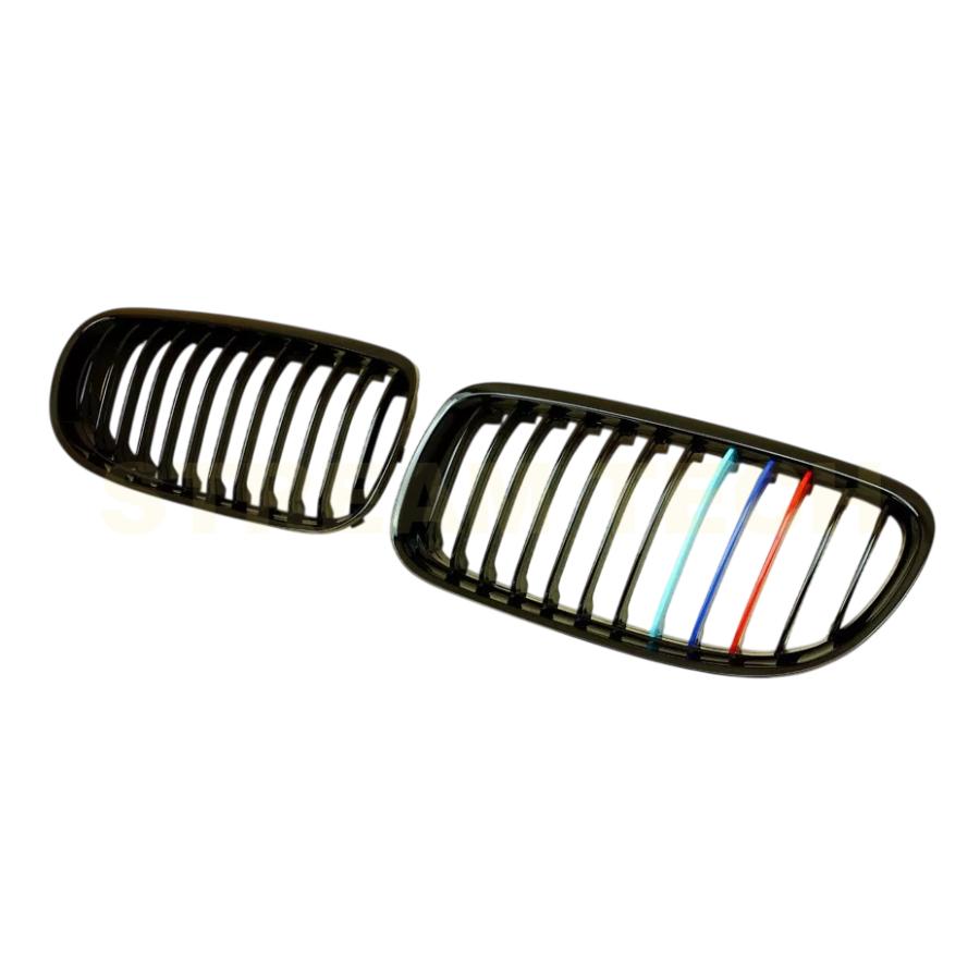 BMW E90 E91 3シリーズ 後期 LCI用 トリプルカラー キドニーグリル フロントグリル センターグリル ラジエターグリル バンパーグリル Mカラー 艶黒 人気商品 |  | 02