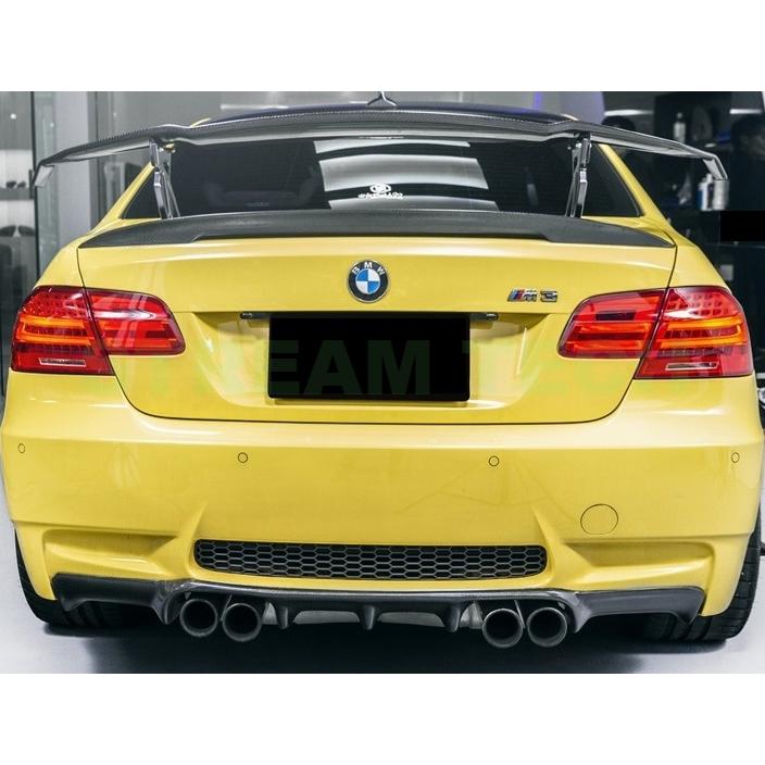 BMW E92 E93 3シリーズ用 VRSタイプ カーボン GTウイング 2種類有 ウェットカーボン ドライカーボン リアウイング カーボンウイング 綾織 シュタイナー M3 |  | 05