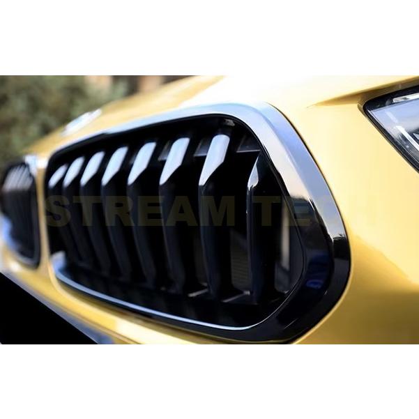 BMW F39 X2用 艶有ブラック キドニーグリルカバー フロントグリル
