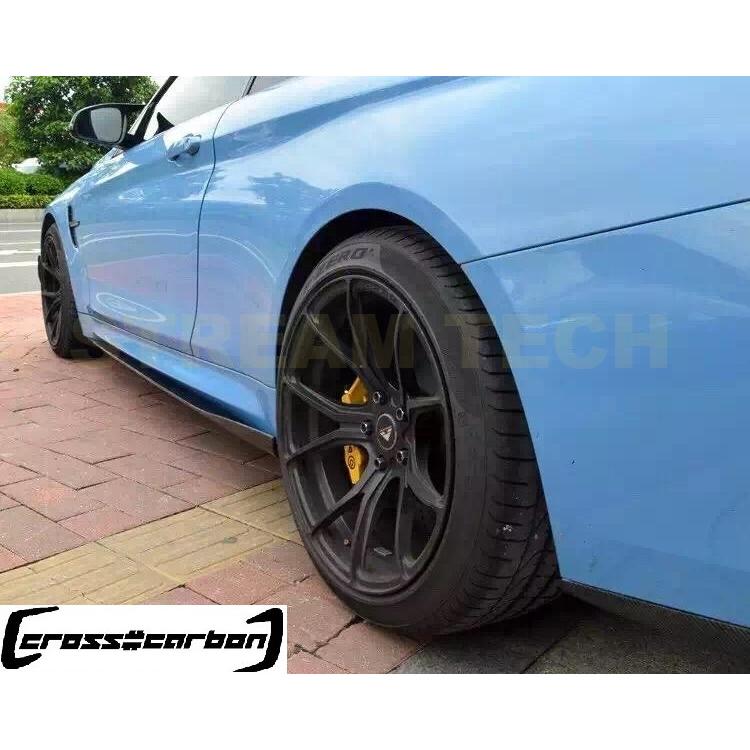BMW M4 サイドスステップ　カーボン BMW M4 サイドスステップ カーボン Amazon.co.jp: フルカーボン
