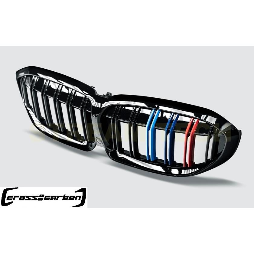 三菱 フロントグリル シルバー ブラック 三菱自動車(純正) V8・9系フロント黒グリル のパーツレビュー