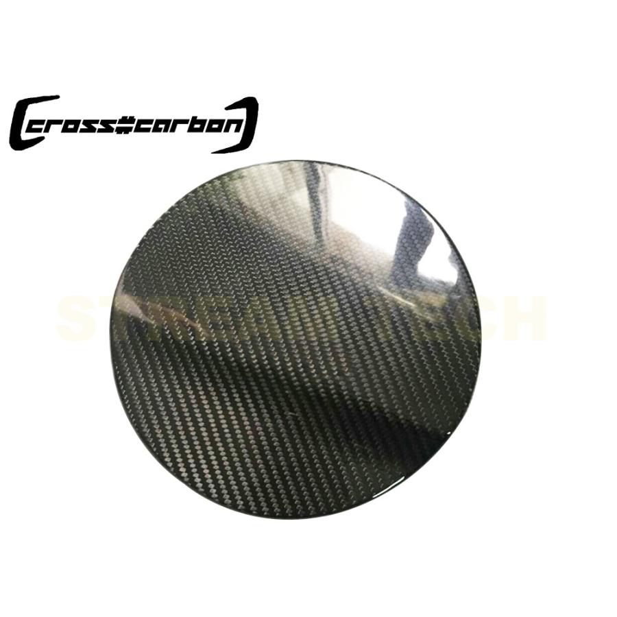 FORD フォード マスタング用 リアルカーボン フューエルタンクカバー 給油タンクカバー オイルタンクカバー カーボンカバー 綾織カーボン Mustang 人気商品 |  | 01