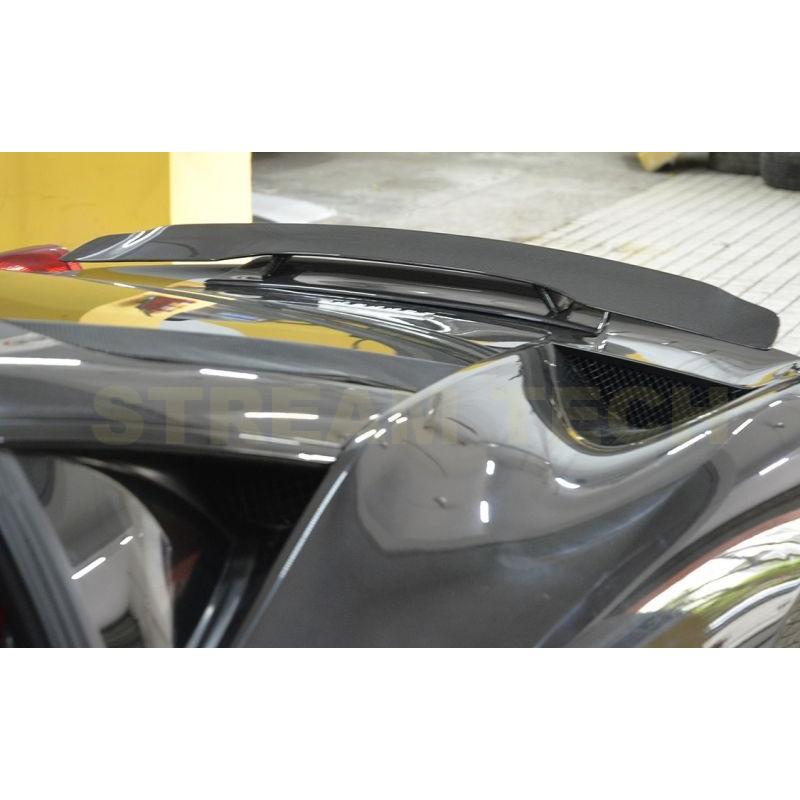 Ferrari フェラーリ 458 イタリア用 Novitタイプ 2段式 カーボン リア 