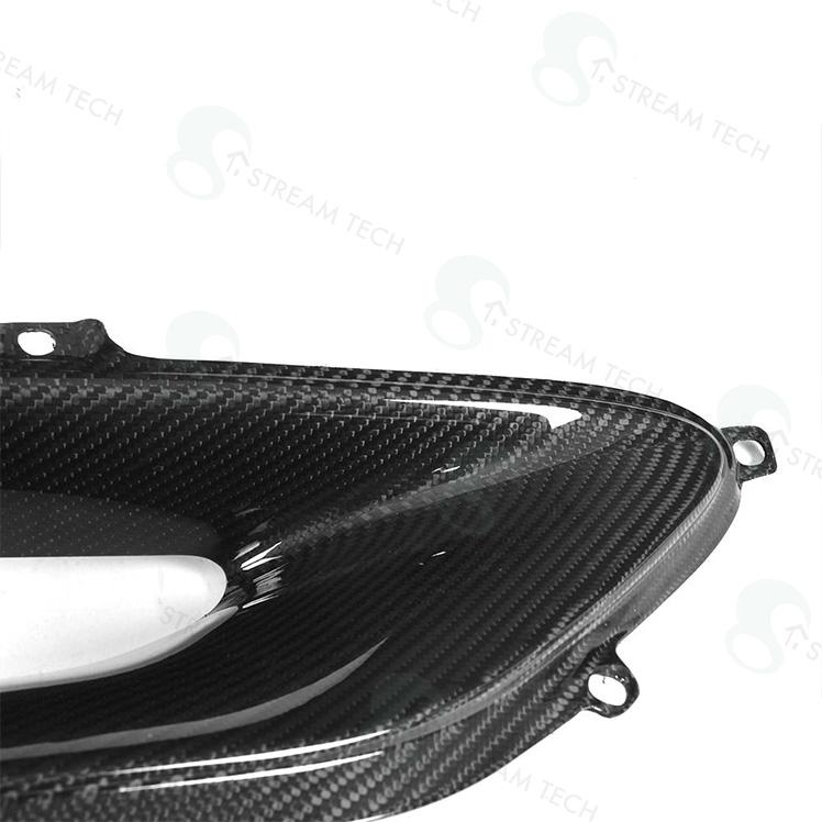 ◆フェラーリ 488 GTBクーペ & スパイダー用 VEL仕様 リアエアダクトカーボンカバー/カーボンパネル/エアロ/ノビテック/DMC/マンソリー/FERRARI |  | 07