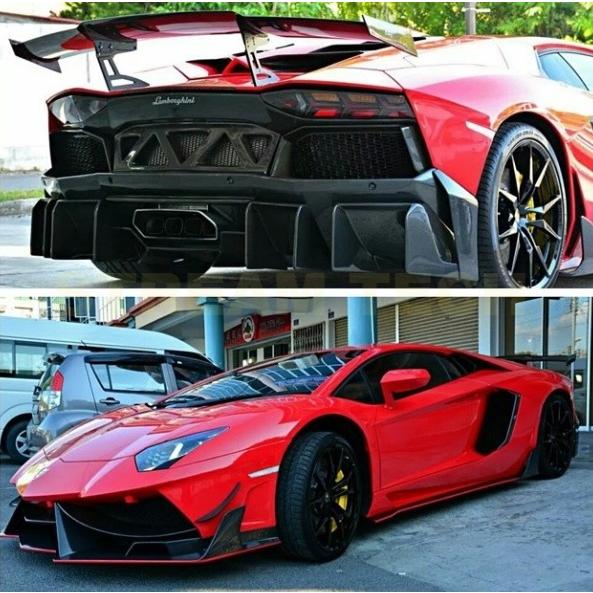 ランボルギーニ アベンタドールLP700ロードスター用 サイドパネル Lamborghini ランボルギーニ アヴェンタドール LP700用 純正