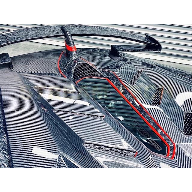 Lamborghini ランボルギーニ アヴェンタドール LP700用 カーボン