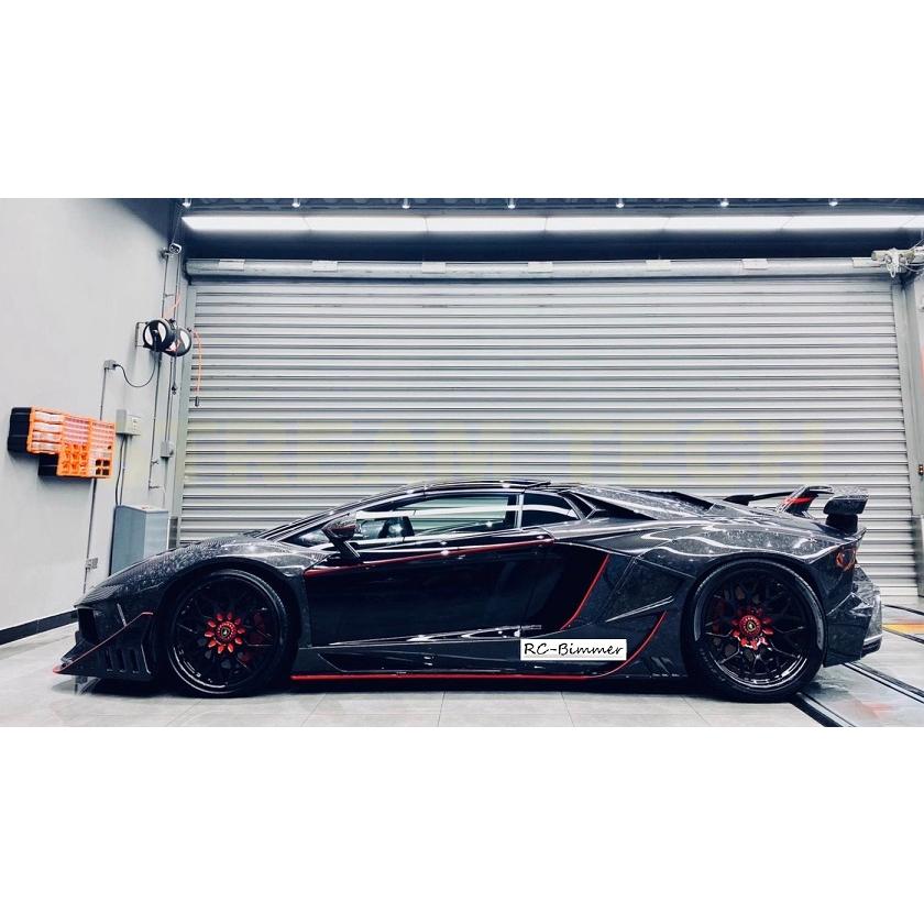 Lamborghini ランボルギーニ アヴェンタドール LP700用 カーボン