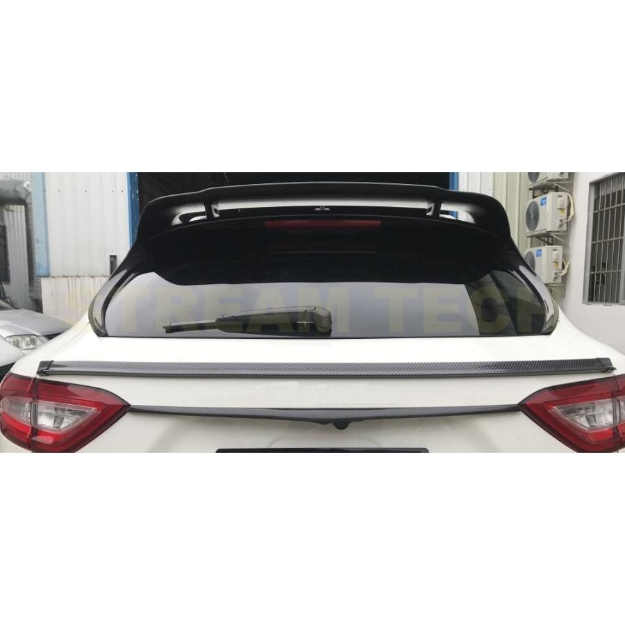 MASERATI マセラティ レヴァンテ用 カーボン リアハッチモール