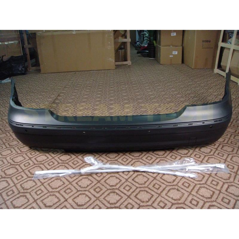 BENZ メルセデス ベンツ W211 Eクラス用 E63 AMGタイプ フルエアロセット ボディキット フルセット バンパー サイドステップ PPウレタン E300 E350 E430 E500 |  | 04