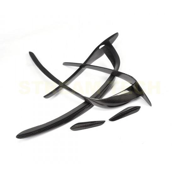 BENZ メルセデス ベンツ W176 Aクラス スポーツ 前期用 レボスタイル カーボン フロントカナード バンパーカナード バンパーフィン 綾織 A180 A250 A45 AMG 人気 |  | 04