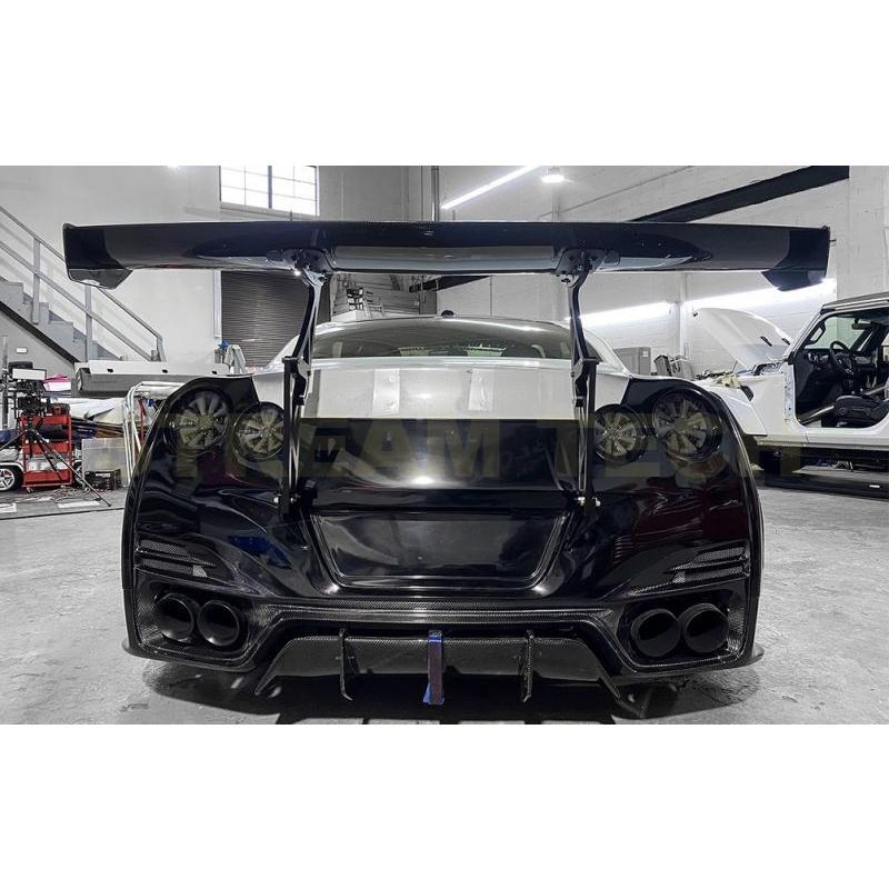 NISSAN 日産 R35 GT-R用 ライフタイム ハーフカーボン リアバンパー ディフューザー ストップランプ バンパー エアロパーツ ニッサン MY09 MY12 MY15 人気 |  | 03