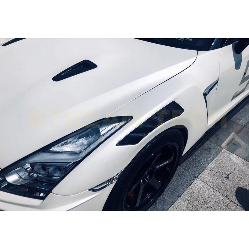 R35 NISMO MY19 純正 フロントフェンダー 左右 NISSAN 日産 R35 GT-R用 2020 NISMOタイプ ダクト入り カーボン
