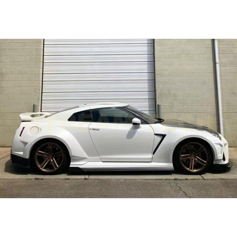 NISSAN 日産 R35 GT-R用 LTタイプ カーボン ワイドボディキット フルエアロセット エアロ バンパー サイドステップ ディフューザー フェンダー ばら売り可能 |  | 10