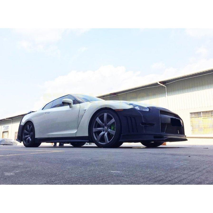 NISSAN 日産 R35 GT-R用 NISMOタイプ フルエアロセット FRPタイプ
