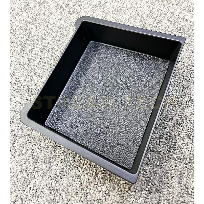 MASERATI マセラティ グレカーレ用 センターコンソール 仕切りボックス 収納ケース コンソールボックス センターボックス 内装パーツ 専用品 Grecale 人気商品 |  | 07