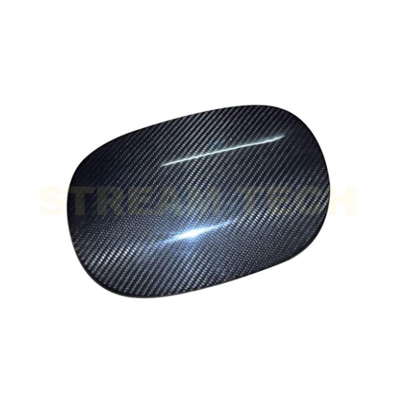 PORSCHE ポルシェ マカン用 リアルカーボン 給油タンクカバー フューエルタンクカバー タンクパネル カーボンガーニッシュ 綾織カーボン Porsche 95B Macan 人気 |  | 01