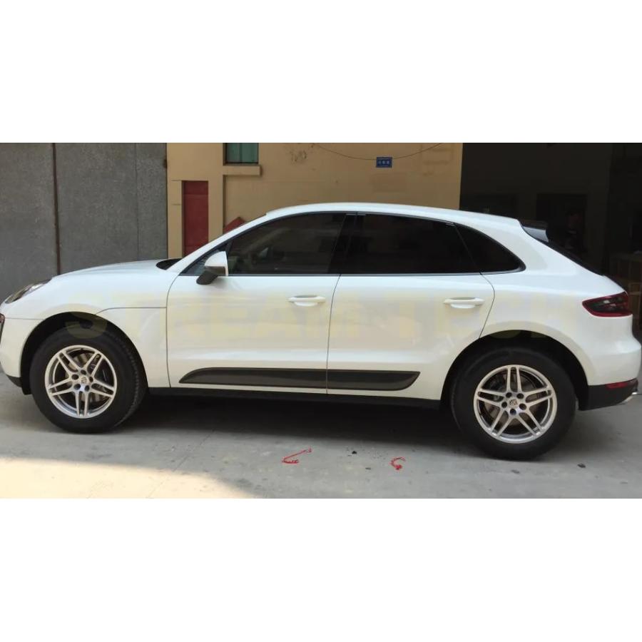 PORSCHE ポルシェ マカン用 リアルカーボン ドアパネル ドアトリム ドアフェンダー カーボンパネル カーボンガーニッシュ 綾織 95B Macan S GTS ターボ 人気商品 |  | 11