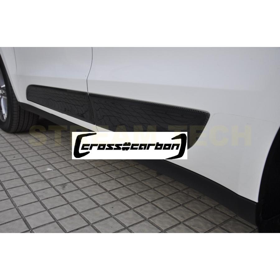 PORSCHE ポルシェ マカン用 リアルカーボン ドアパネル ドアトリム ドアフェンダー カーボンパネル カーボンガーニッシュ 綾織 95B Macan S GTS ターボ 人気商品 |  | 02