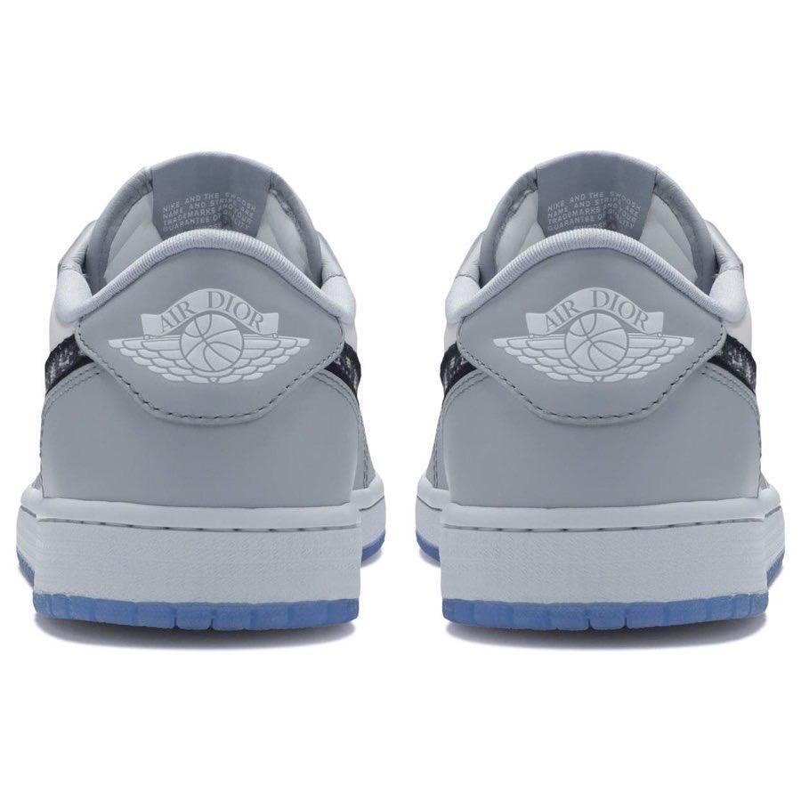 NIKE DIOR × Nike Air Jordan 1 LOW ディオール ナイキ エア NIKE DIOR × Nike Air Jordan 1 LOW ディオール ナイキ エア