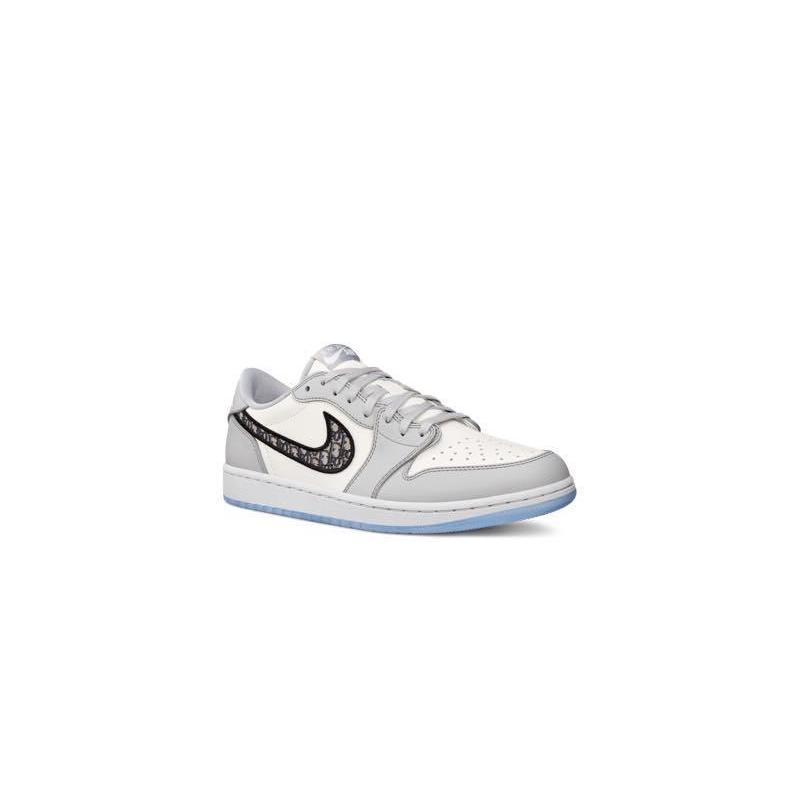NIKE DIOR × Nike Air Jordan 1 LOW ディオール ナイキ エア NIKE DIOR × Nike Air Jordan 1 LOW ディオール ナイキ エア