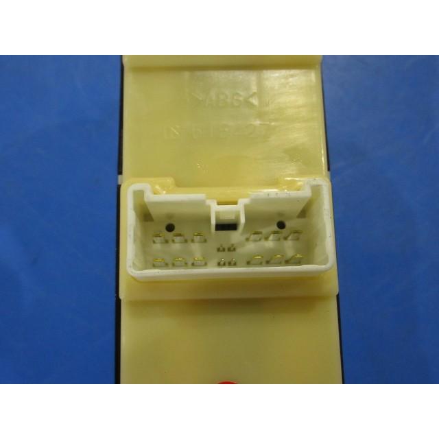 ミラ（ダイハツ） ミラココア DBA-L675S パワーウインドウスイッチ