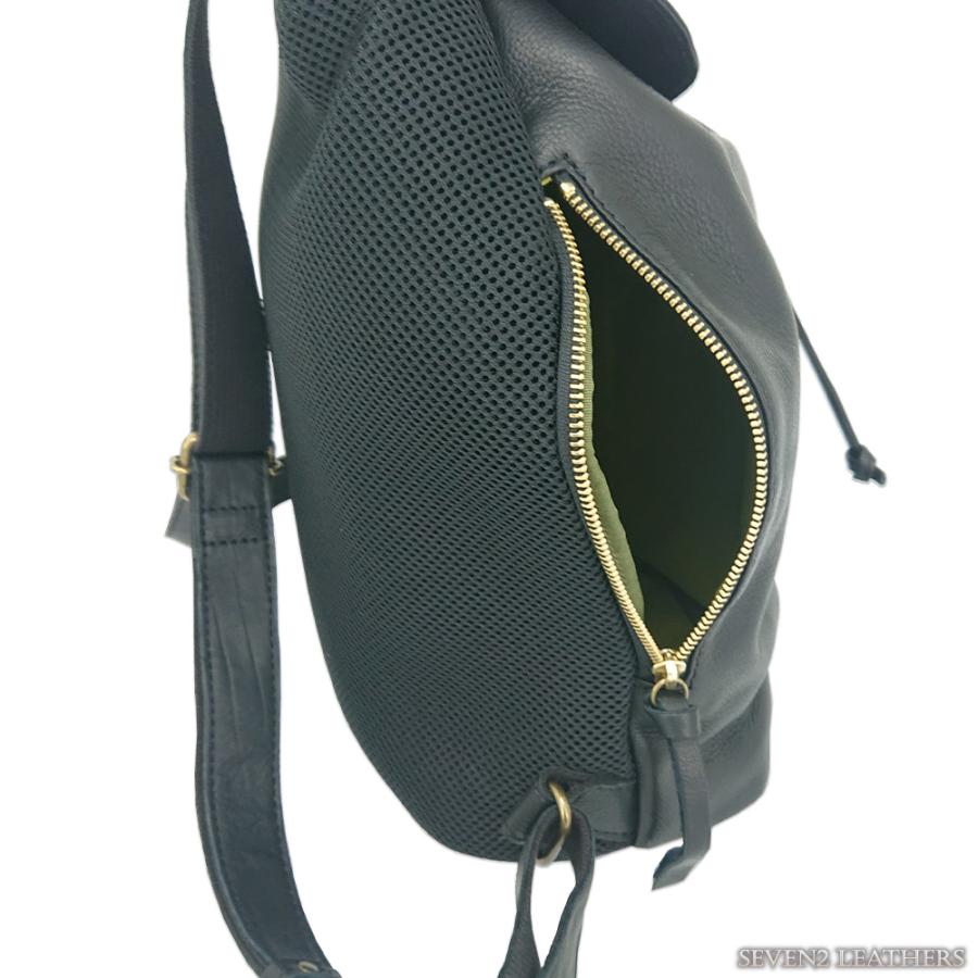 Ain Soph 2nd label アインソフ かぶせリュック セカンドレーベル A4 大きめサイズ カバン ブラックシリーズ 収納力 軽量 旅行 大人 ASC1748-STNの画像