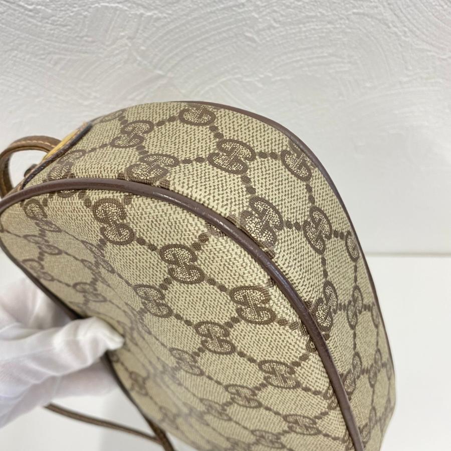 オールド　グッチ　GG柄ショルダーバッグ　ハーフムーン　三日月　シェリーライン オールド グッチ GG柄ショルダーバッグ ハーフムーン 三日月 シェリー