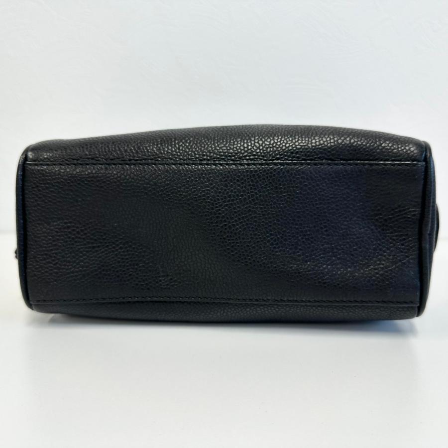 CHANEL（シャネル） 【返品OK】CHANEL ココマーク キャビアスキン