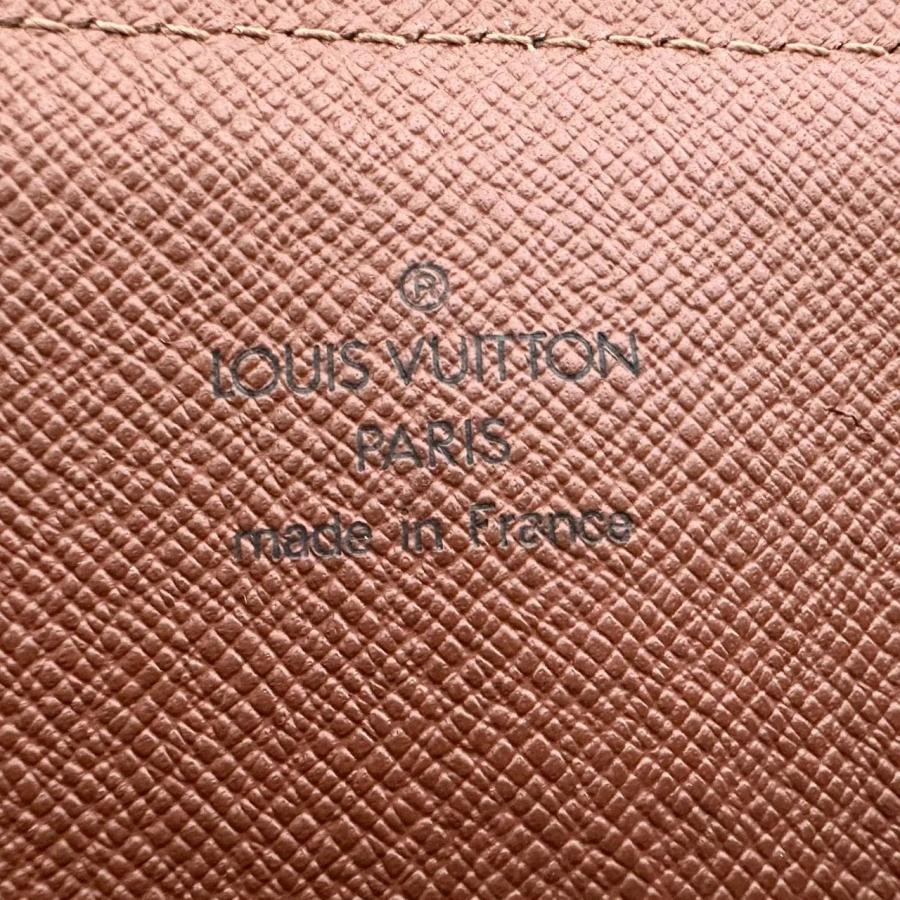 LOUIS VUITTON（ルイ・ヴィトン） 【返品OK】美品 モノグラム ポッシュ