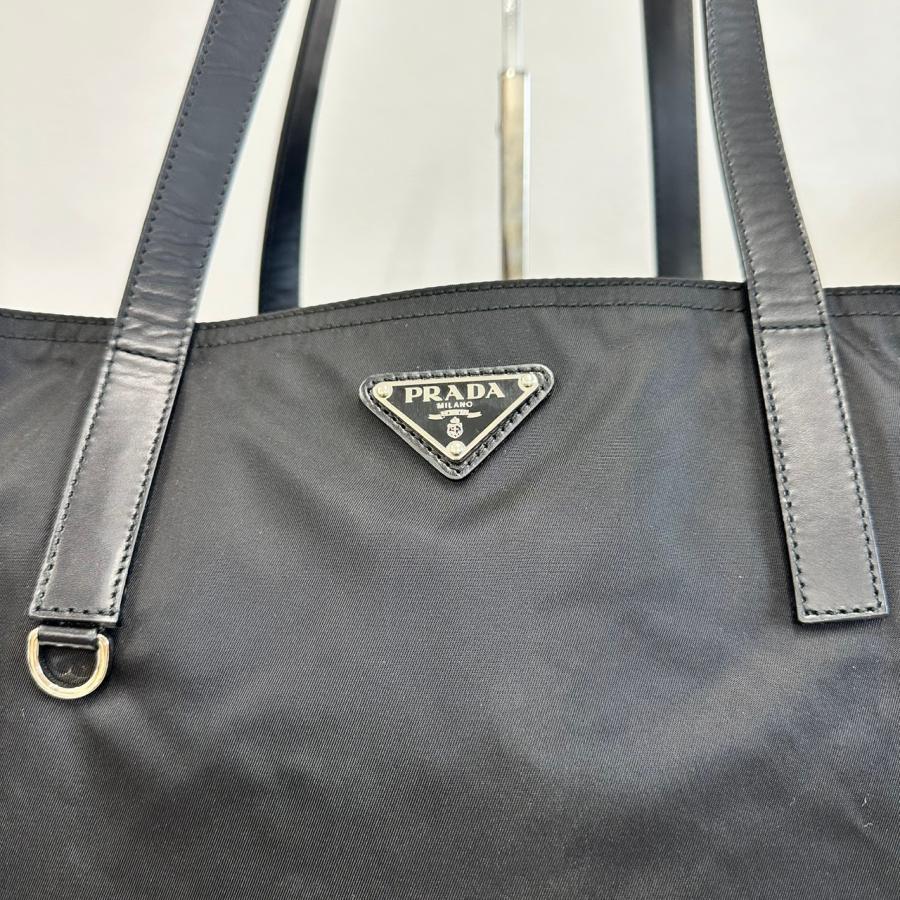 PRADA（プラダ） 【返品OK】PRADA ナイロン トートバッグ 三角プレート