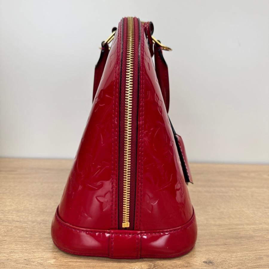 LOUIS VUITTON（ルイ・ヴィトン） 【返品OK】美品 モノグラム ヴェルニ