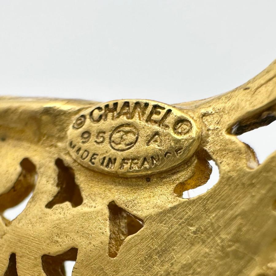 CHANEL（シャネル） 【返品OK】美品 ココマーク バングル 95年